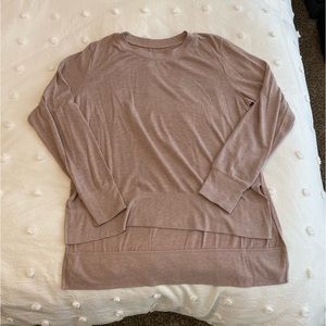 Alo high-low sweater, light pink/mauve, large.